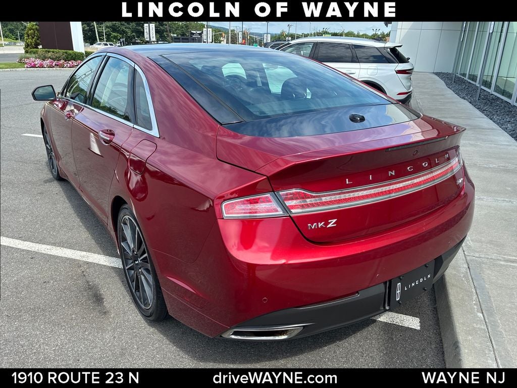 2016 Lincoln MKZ Base