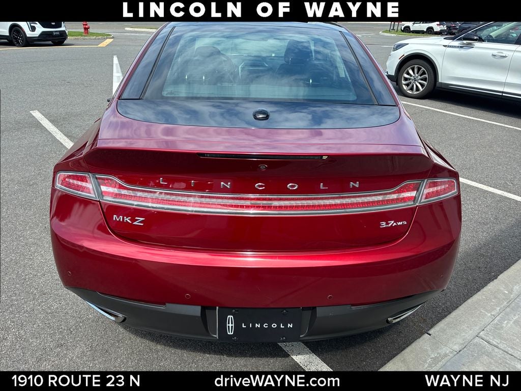 2016 Lincoln MKZ Base