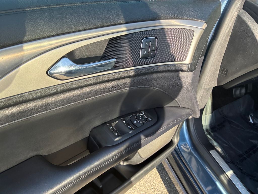 2019 Lincoln MKZ Standard