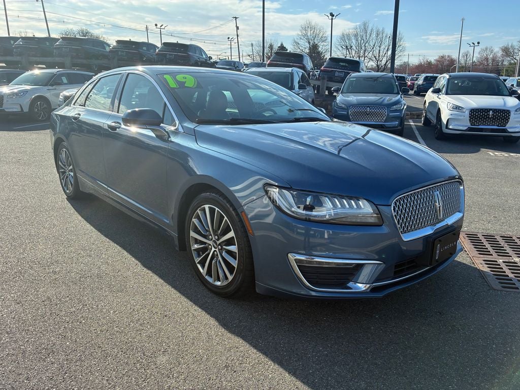 2019 Lincoln MKZ Standard
