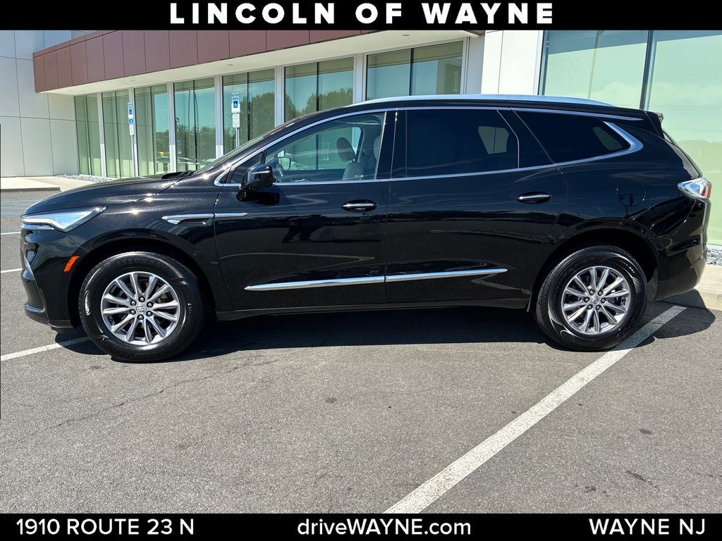 2024 Buick Enclave Essence