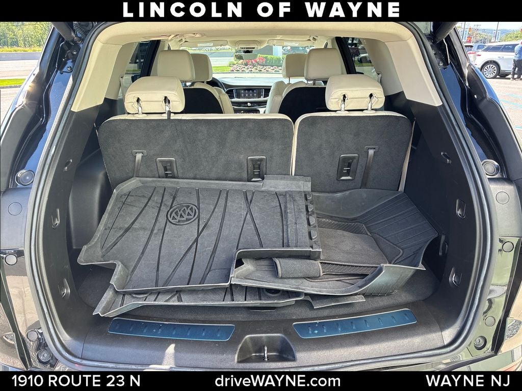 2024 Buick Enclave Essence