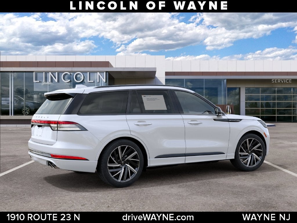 2027 Lincoln Aviator Black Label™