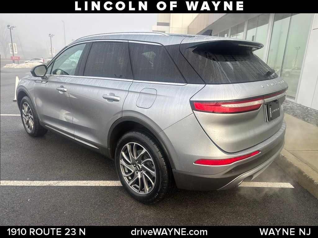 2022 Lincoln Corsair Standard