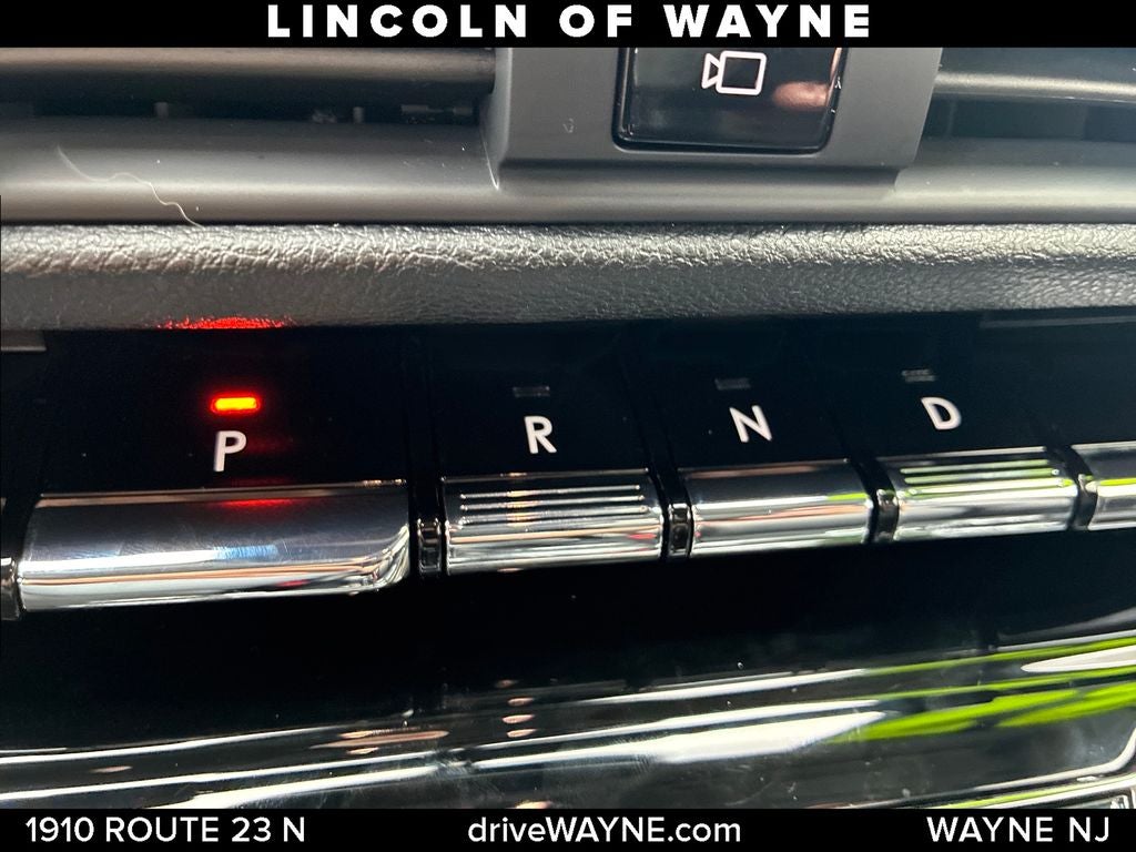 2022 Lincoln Corsair Base