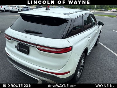 2022 Lincoln Corsair Base