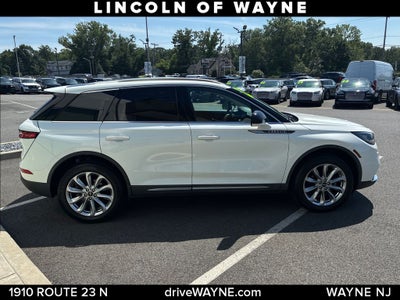 2022 Lincoln Corsair Standard