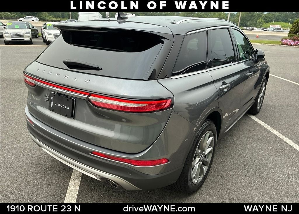 2022 Lincoln Corsair Standard