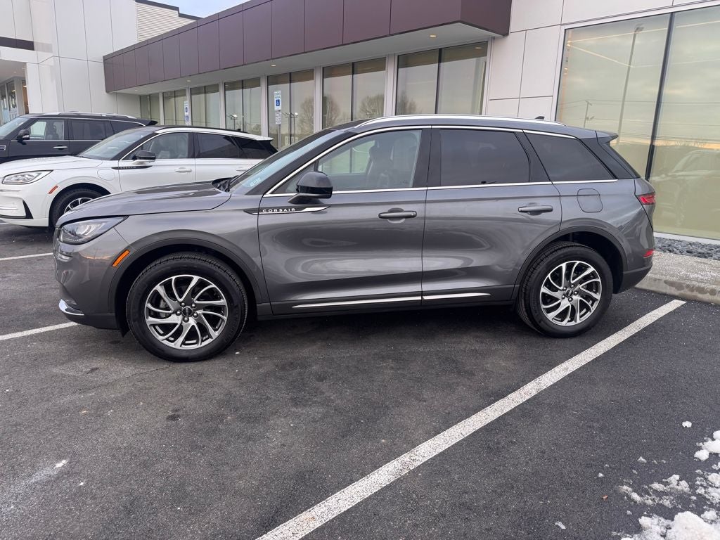 2022 Lincoln Corsair Standard