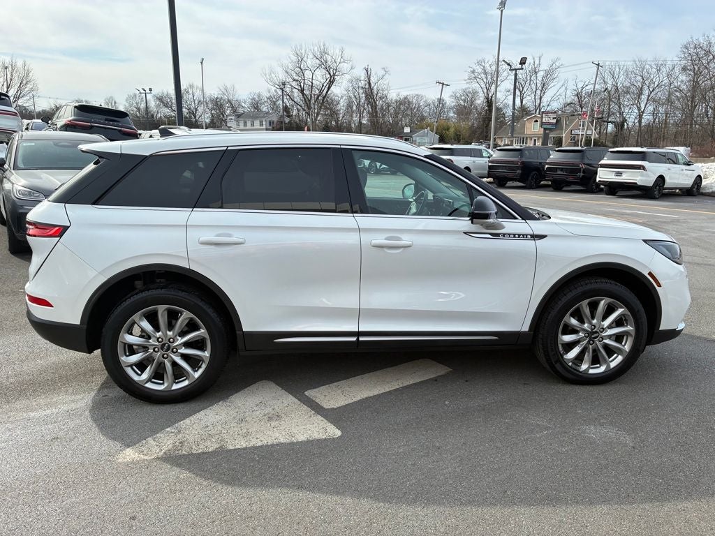 2022 Lincoln Corsair Standard