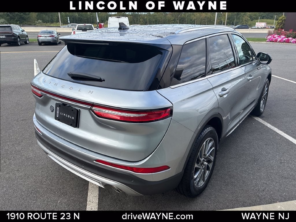 2022 Lincoln Corsair Standard