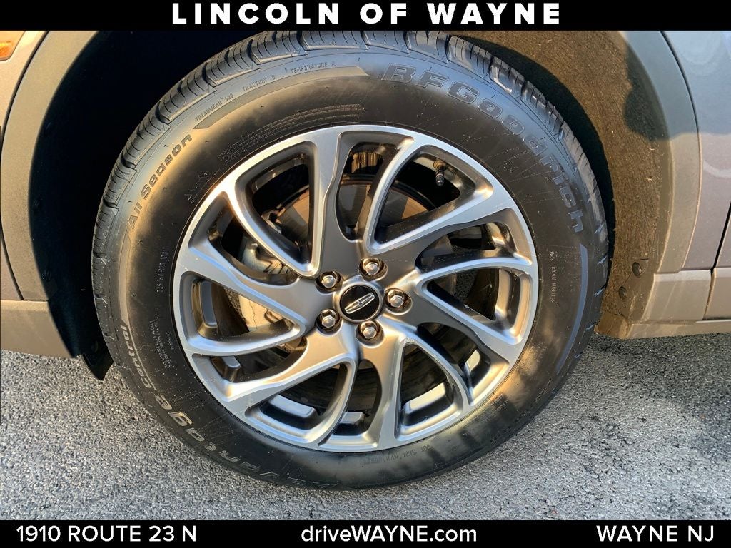 2022 Lincoln Corsair Standard