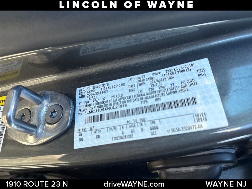 2022 Lincoln Corsair Standard