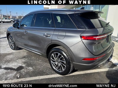 2022 Lincoln Corsair Standard