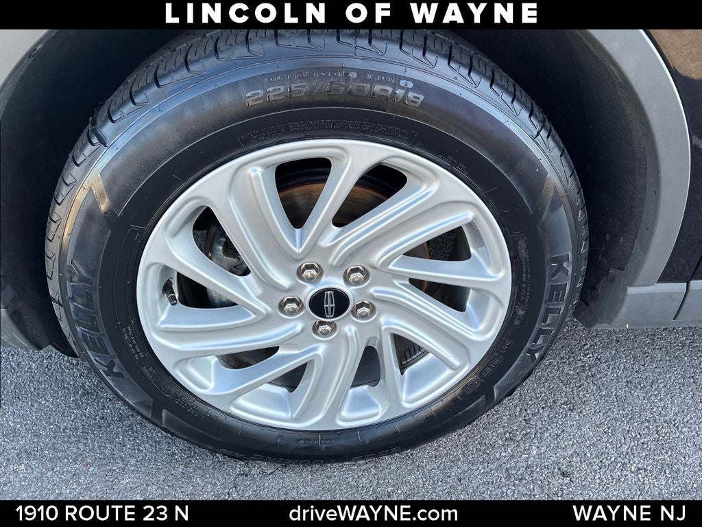 2023 Lincoln Corsair Standard