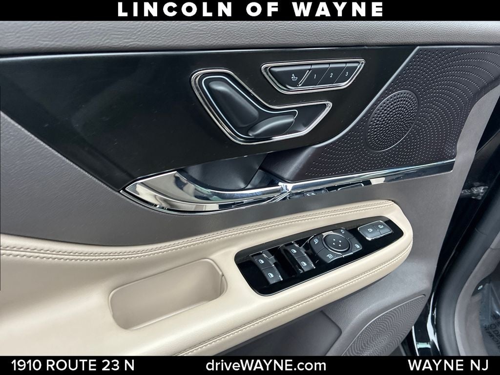 2024 Lincoln Corsair Premiere