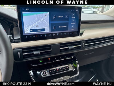2024 Lincoln Corsair Premiere