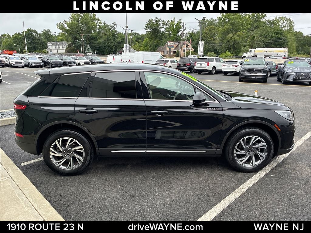 2024 Lincoln Corsair Premiere