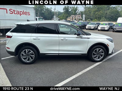 2024 Lincoln Corsair Premiere