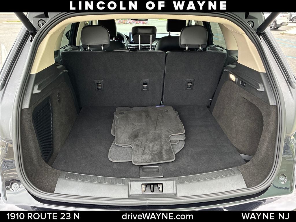 2023 Lincoln Corsair Standard
