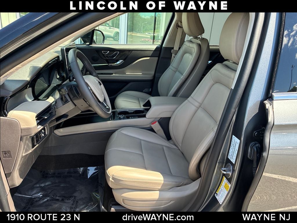 2023 Lincoln Corsair Standard