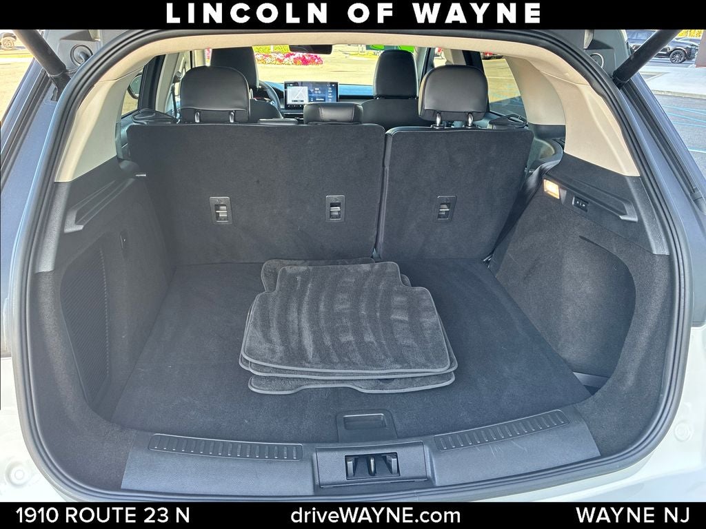 2024 Lincoln Corsair Premiere