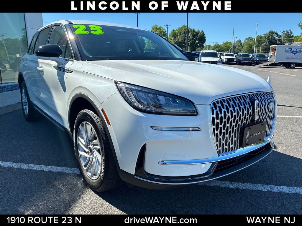 2023 Lincoln Corsair Standard