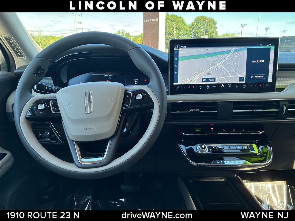 2023 Lincoln Corsair Standard