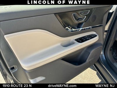 2023 Lincoln Corsair Standard