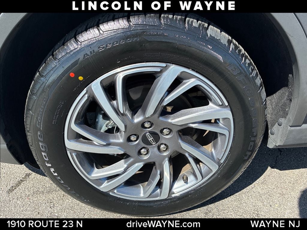 2023 Lincoln Corsair Standard