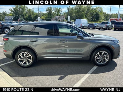 2023 Lincoln Corsair Standard