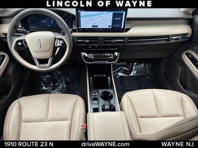 2024 Lincoln Corsair Premiere