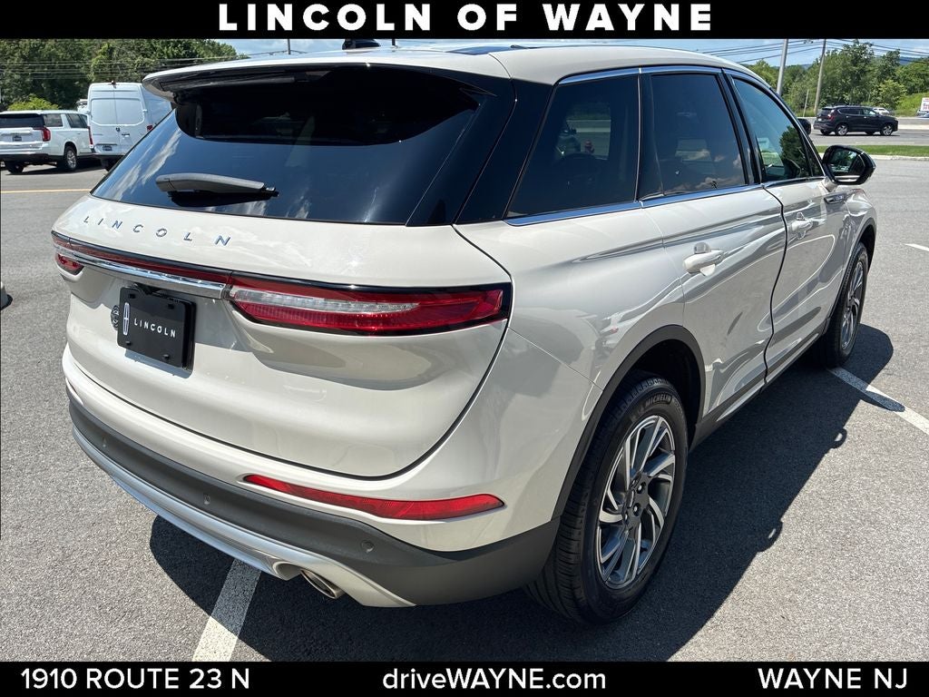 2024 Lincoln Corsair Premiere