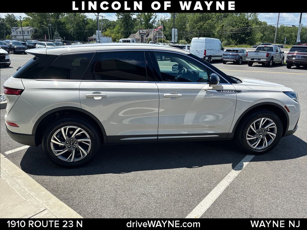 2024 Lincoln Corsair Premiere