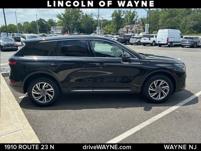 2024 Lincoln Corsair Premiere