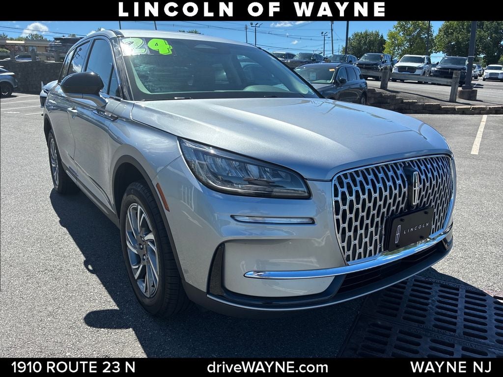 2024 Lincoln Corsair Premiere