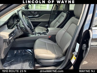 2025 Lincoln Corsair Premiere