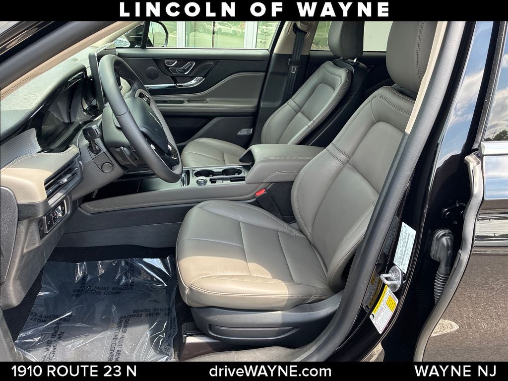 2025 Lincoln Corsair Premiere