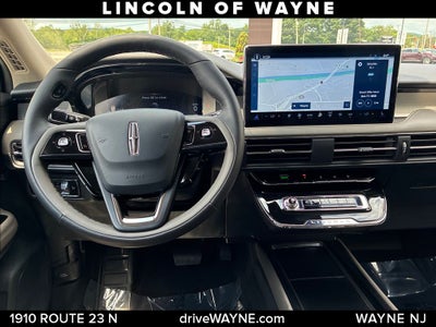 2025 Lincoln Corsair Premiere