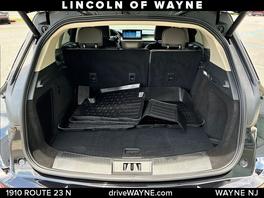 2025 Lincoln Corsair Premiere
