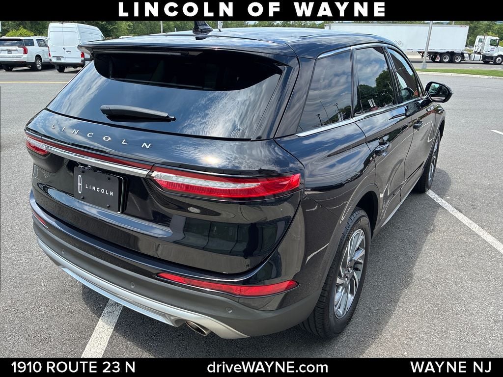 2025 Lincoln Corsair Premiere