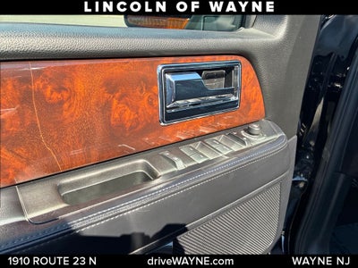 2016 Lincoln Navigator Select