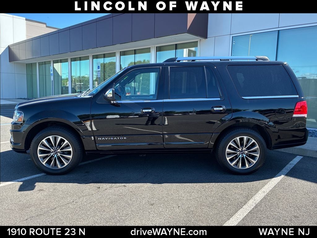 2016 Lincoln Navigator Select