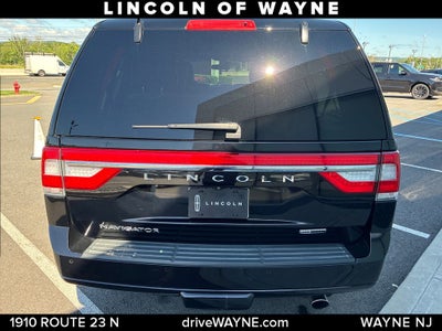 2016 Lincoln Navigator Select