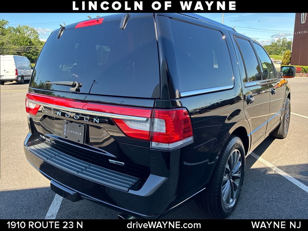 2016 Lincoln Navigator Select