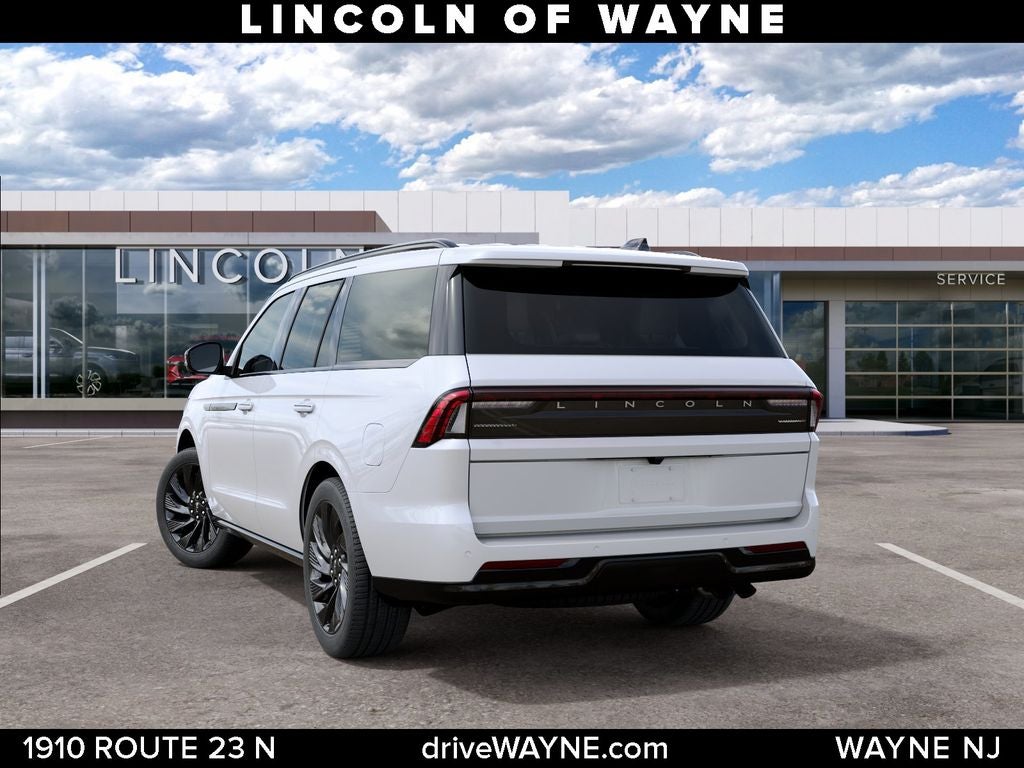 2027 Lincoln Navigator Reserve
