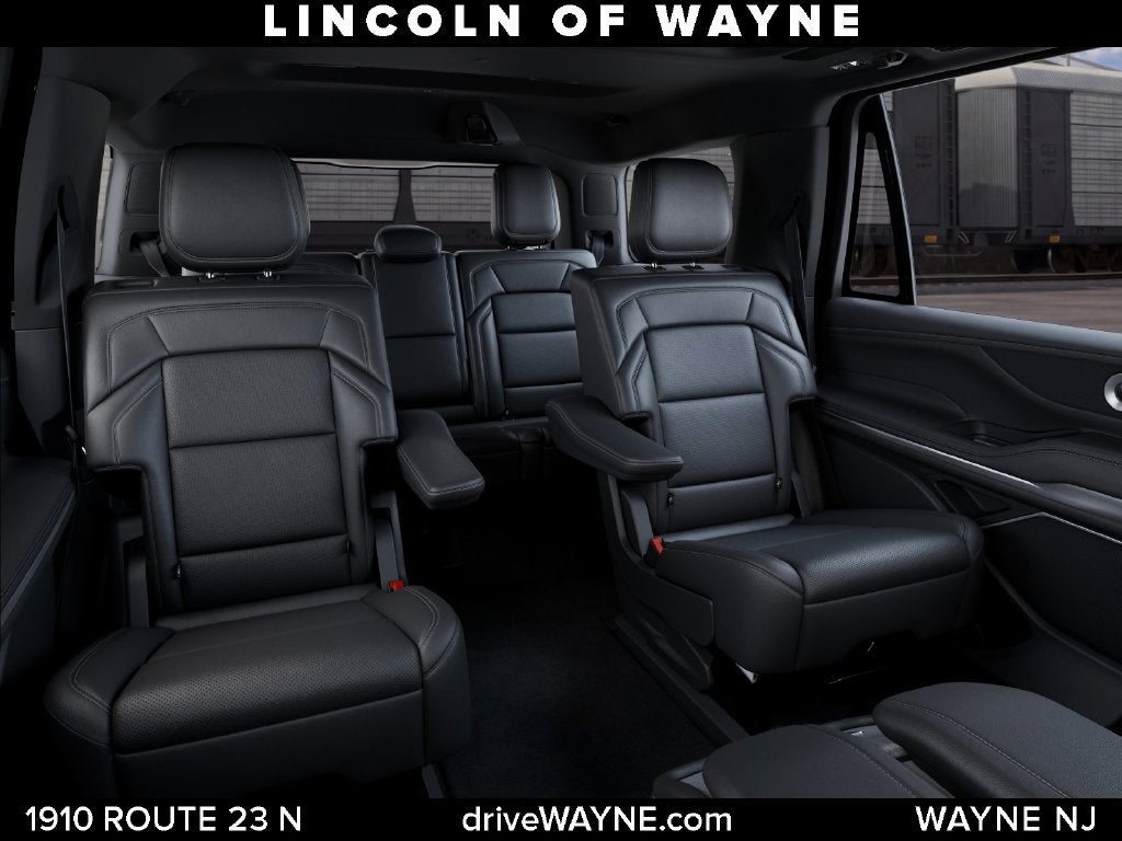 2027 Lincoln Navigator 4X4 RESERVE
