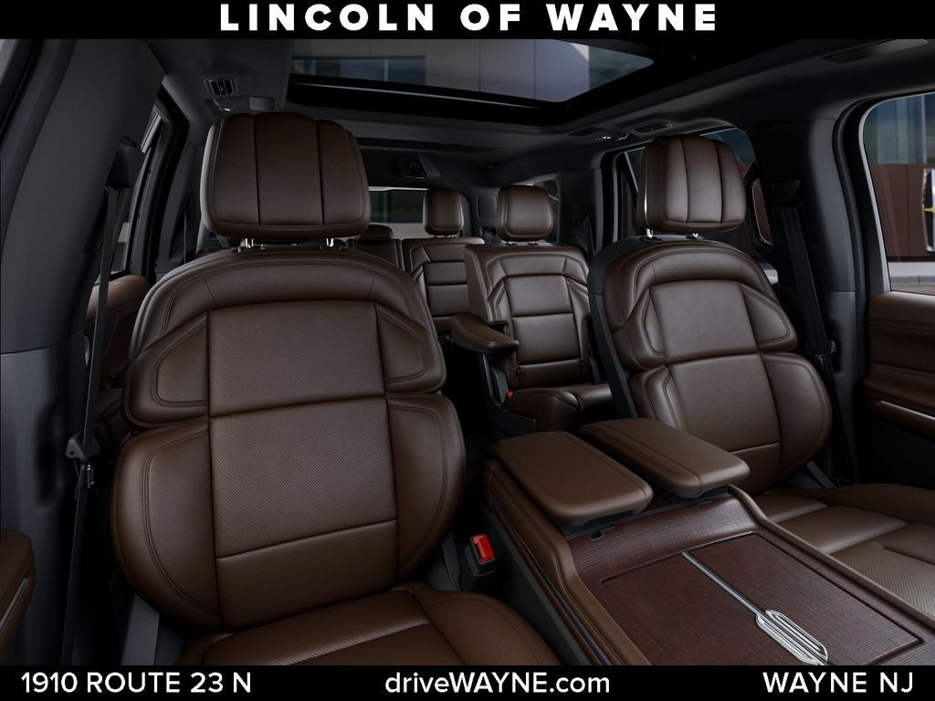 2027 Lincoln Navigator Reserve