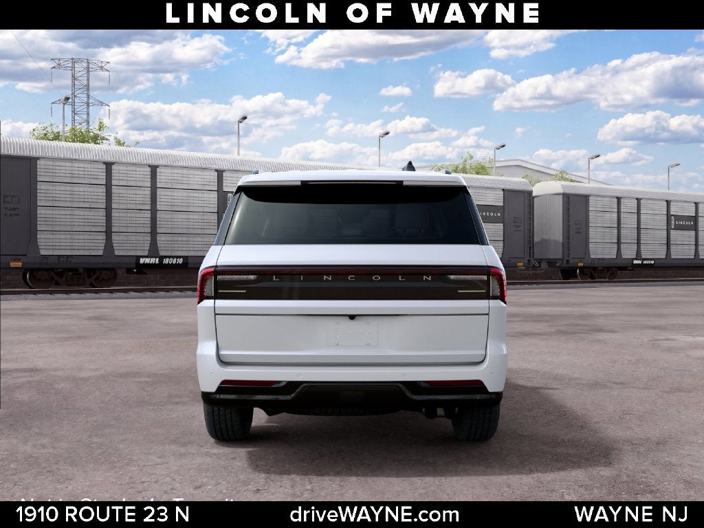 2027 Lincoln Navigator Reserve