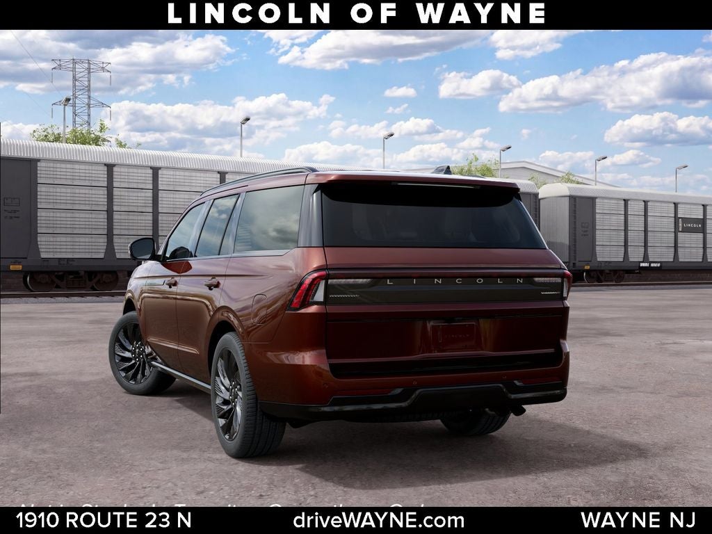 2027 Lincoln Navigator Reserve